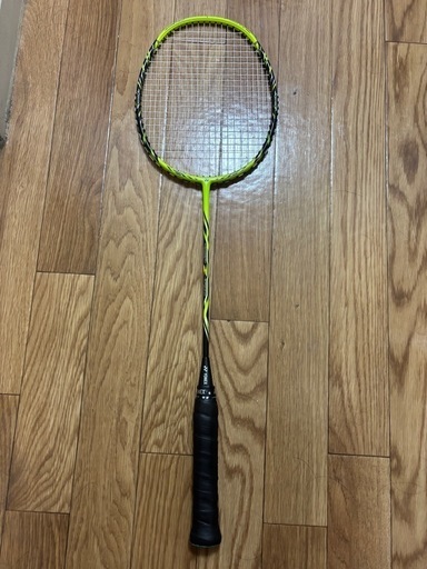 バドミントンラケット　ナノレイZスピード