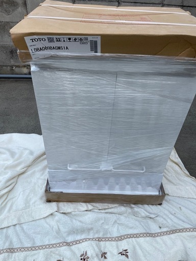 TOTO 洗面台　化粧棚　鏡　新品未使用