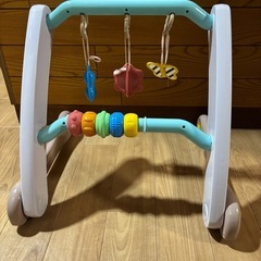 ベビージム 歩行器の画像