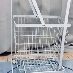 美品！山崎実業ランドリーワゴン+バスケット タワーホワイト3点セットキャスター付き洗濯かごの画像