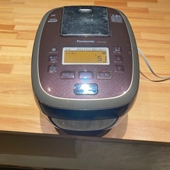 5.5合炊き可変圧力炊飯器【2017年製】Panasonic