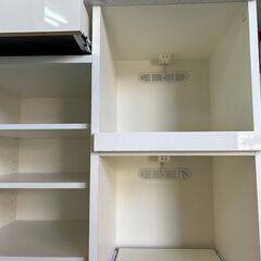食器棚　幅約　約80cm 　奥行　約45cm 高さ　約113cmの画像