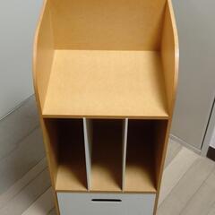 収納ラックの画像