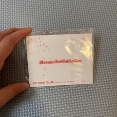 ミッキー、ミニーのピンバッチの画像