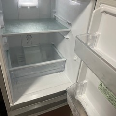 家庭用冷蔵庫の画像