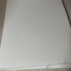 はらぺこあおむしのベビー布団の画像