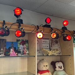 ミニパーライト（レッドフィルター装着／クリップ固定型）／店舗改装・新築建て替えに伴い、装飾品・備品・家具を譲渡いたしますの画像