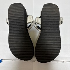 スポーツサンダル　レディース　Sサイズ　白の画像