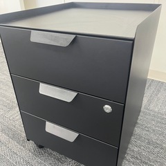 IKEA トロッテン　ブラック金属製チェスト 3段