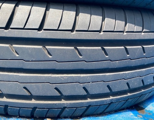 YOKOHAMA 215/65R16 24年製　夏タイヤ
