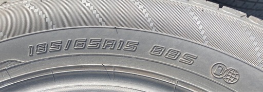 DUNLOP 185/65R15 23年製　夏タイヤ