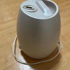 加湿器とヒーターの画像