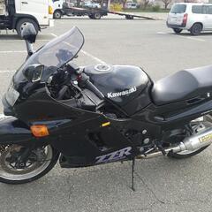 ZZR1100 2年車検付（予備検渡し）エンジン実働 社外マフラー 社外ラムエアの画像