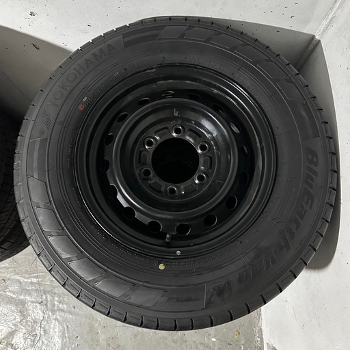 HIACE 夏タイヤ 195/80R15 4本セット (VISE) 新川のタイヤ HIACE 夏タイヤ 195/80R15 4本セット (VISE) 新川のタイヤ