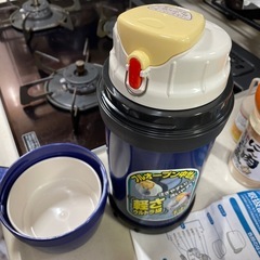 サーモスステンレスボトル1.4Lの画像