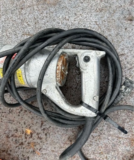 D1M18. EXEN バイブレーター100V 110cm