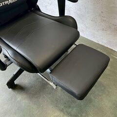 《直接引取限定》 《美品》 【GTRacing】 ゲーミングチェア PC オフィスチェア オットマン付 GT901 BLACK リクライニング N0810の画像