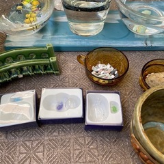 メダカ鉢の画像