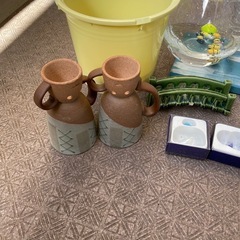 メダカ鉢の画像