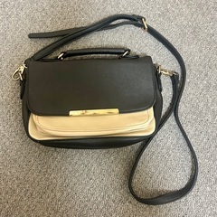 白黒　バイカラー　バッグ