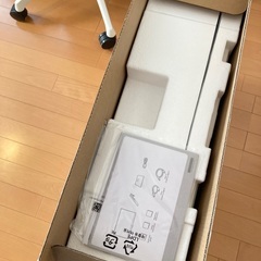 BenQ 白フレーム　ディスプレイ　未使用品の画像