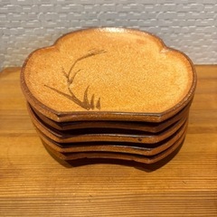 焼き物　お皿5枚セットの画像