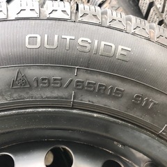 9.9割山スタッドレスタイヤ
の画像