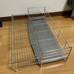 ニトリ　シンクに渡せる伸縮ステンレス 水切り(1段スリムワイド SUS-1SW)の画像