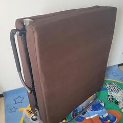 折り畳みベッド、安佐北区、西条　27日まで、0円でOKの画像