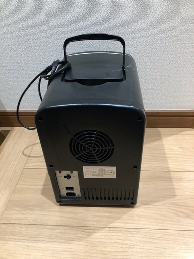 ポータブル温冷庫❗️ (おはぎ) 愛子のキッチン家電《冷蔵庫》の