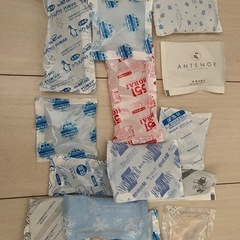 保冷剤　たくさん