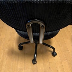 LOWYA デスクチェアの画像