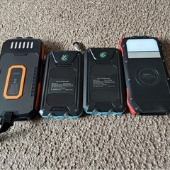 ソーラーモバイルバッテリー置くだけ充電可能な物もありの画像