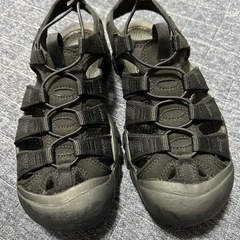 【美品】keen サンダル