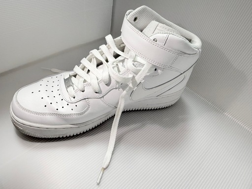 NIKE AIR FORCE MID