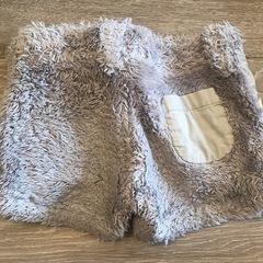 短パン　おしゃれ　裏ファー　ほぼ新品　ユニセックス　120の画像