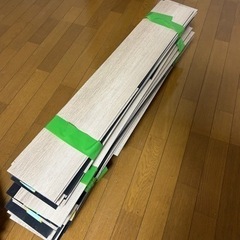 【受渡者確定】0円フロアタイルシート DIY