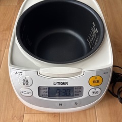 【未使用に近い】tiger炊飯器 5.5合の画像