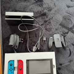 Nintendo Switch 本体