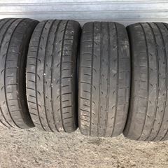 夏タイヤ 225/45R18（2023年製造
）