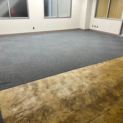 タイルカーペット無料の画像