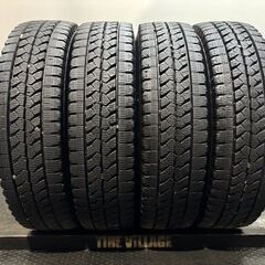 BS BLIZZAK W979 205/85R16 117/11...