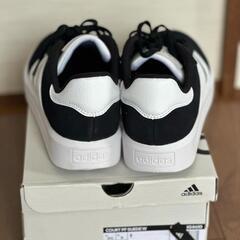 adidas,woman 靴、23.5cm,新品未使用品の画像