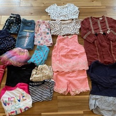 ４０点ほどの100〜の女の子今から着れる服 の画像