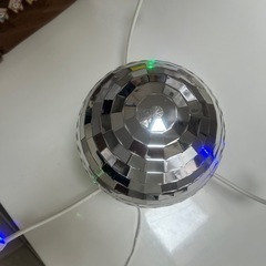 ミラーボールの画像