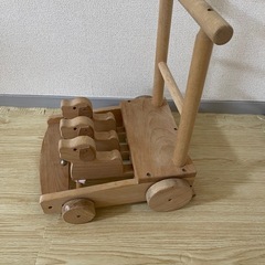 犬手押し車の画像