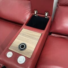 ニトリ 電動リクライニングソファ Nストラス 2人掛け 本革 ユニットテーブル コンソール レッド リビング 中古家具 店頭引取歓迎 R9386の画像
