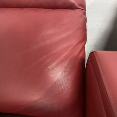 ニトリ 電動リクライニングソファ Nストラス 2人掛け 本革 ユニットテーブル コンソール レッド リビング 中古家具 店頭引取歓迎 R9386の画像