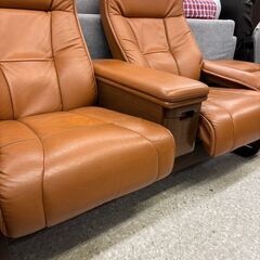 😀FUJI　FURNITURE/2Pリクライニングソファ(オットマン付き)😀3013😀の画像