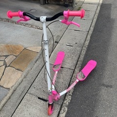 値下げ！子供用乗用玩具　フロッグスクーター　の画像
